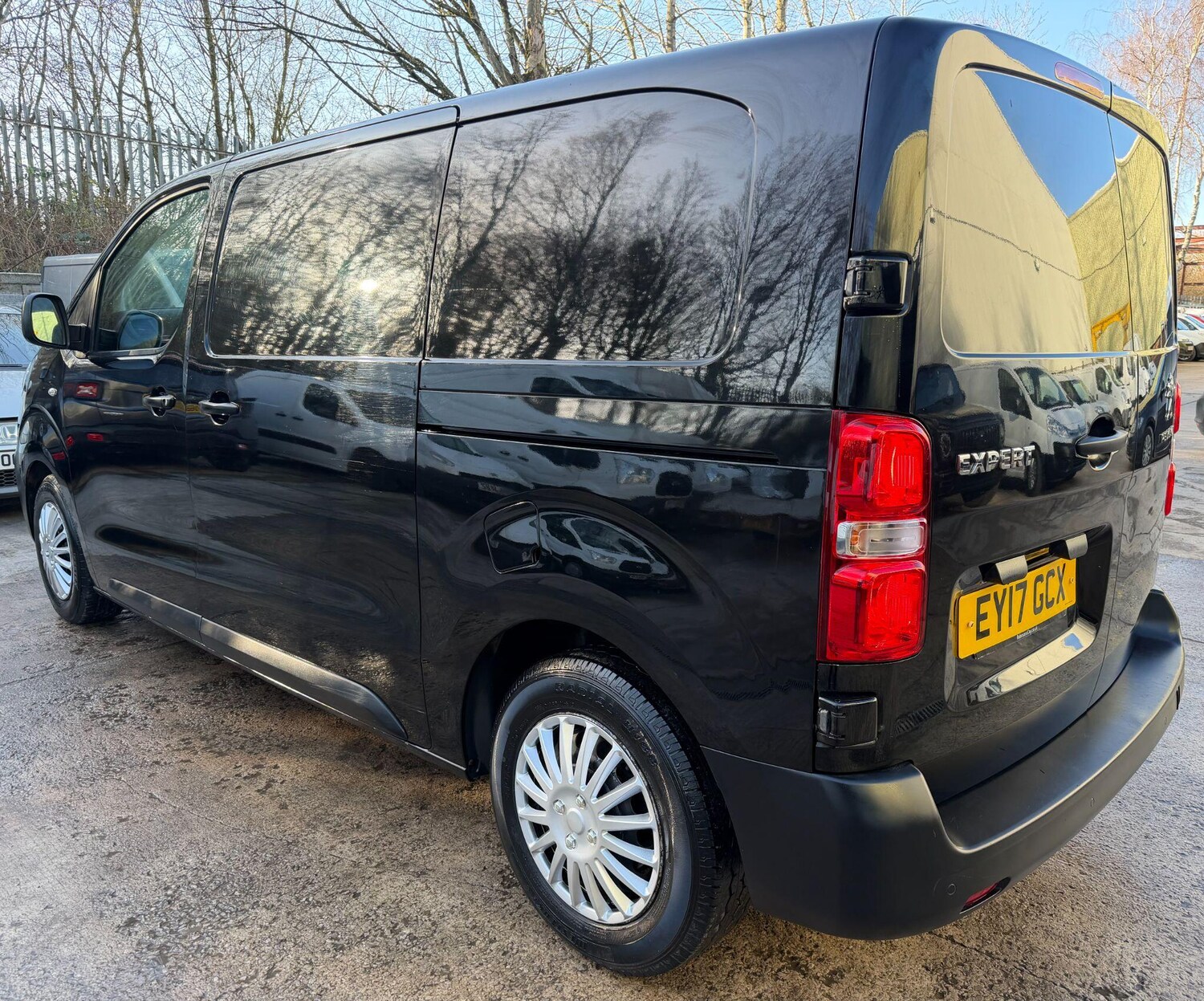 Used Peugeot Expert 2017 for sale - 77737264: Photo 22