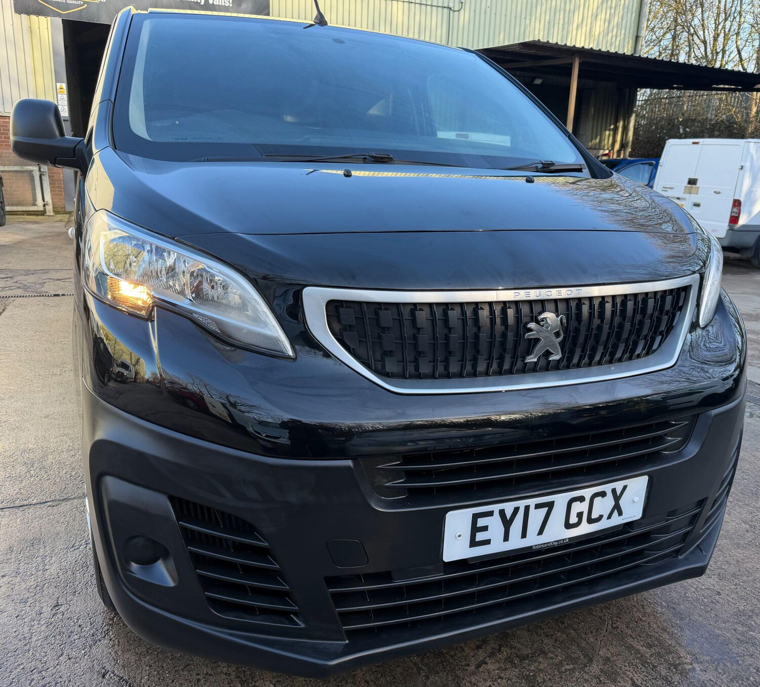 Used Peugeot Expert 2017 for sale - 77737264: Photo 4