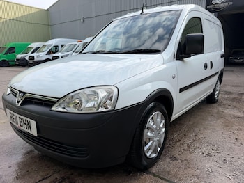 Used Vauxhall Combo 2011 for sale - 79532984: Photo