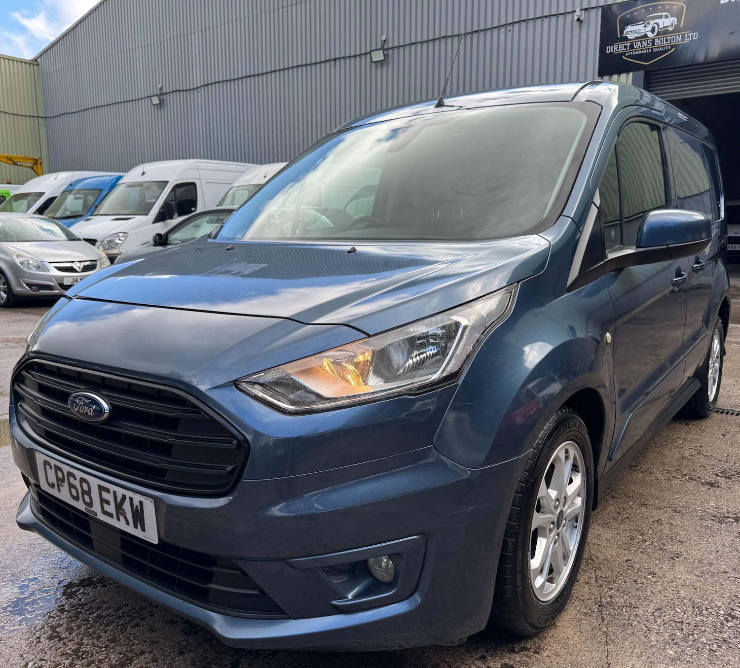 Used Ford Transit Connect 2018 for sale - 76551152: Photo 26