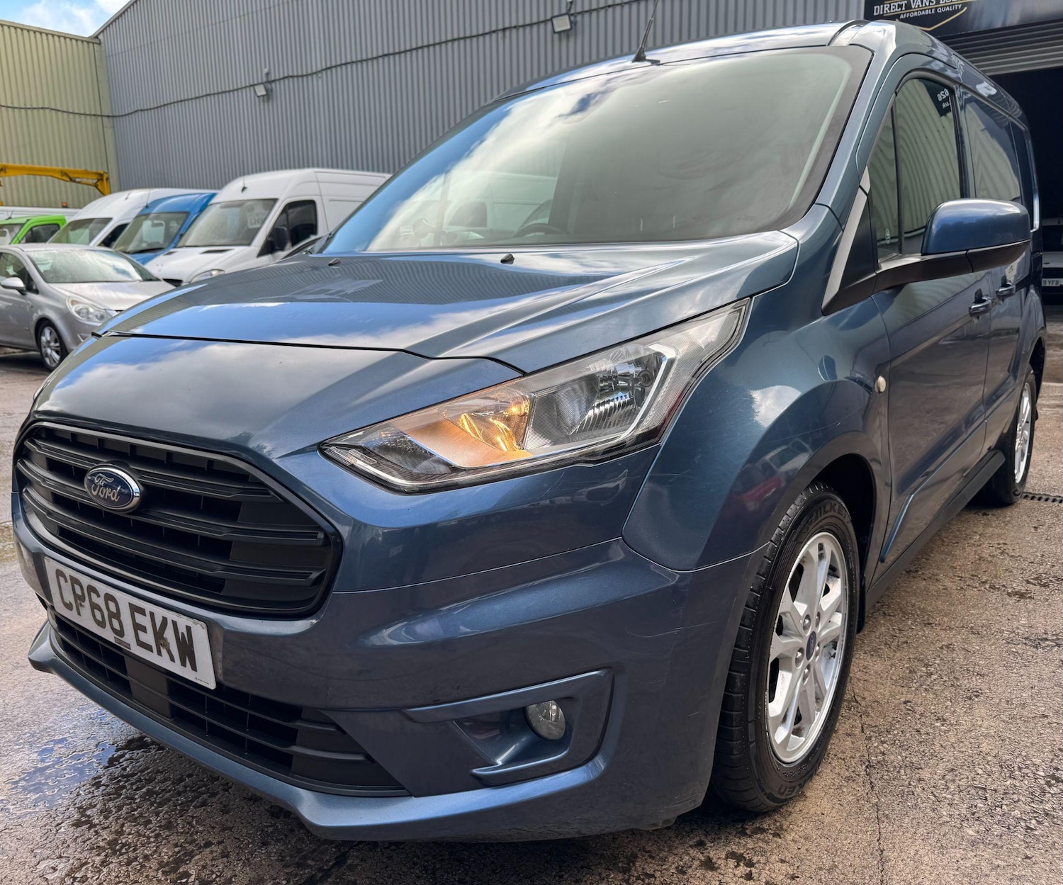 Used Ford Transit Connect 2018 for sale - 76551152: Photo 27