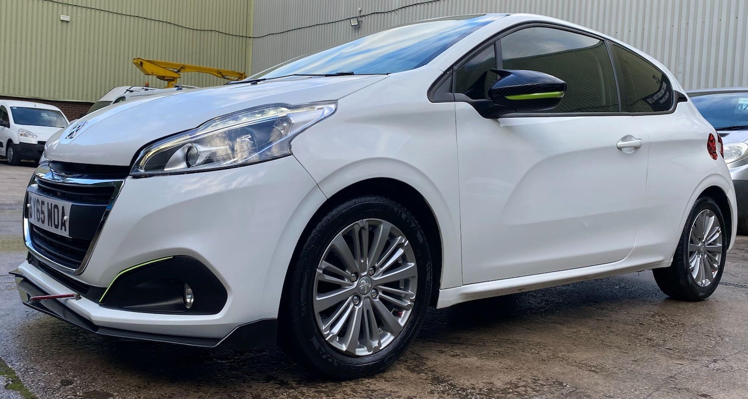 Used Peugeot 208 2015 for sale - 76549086: Photo 15