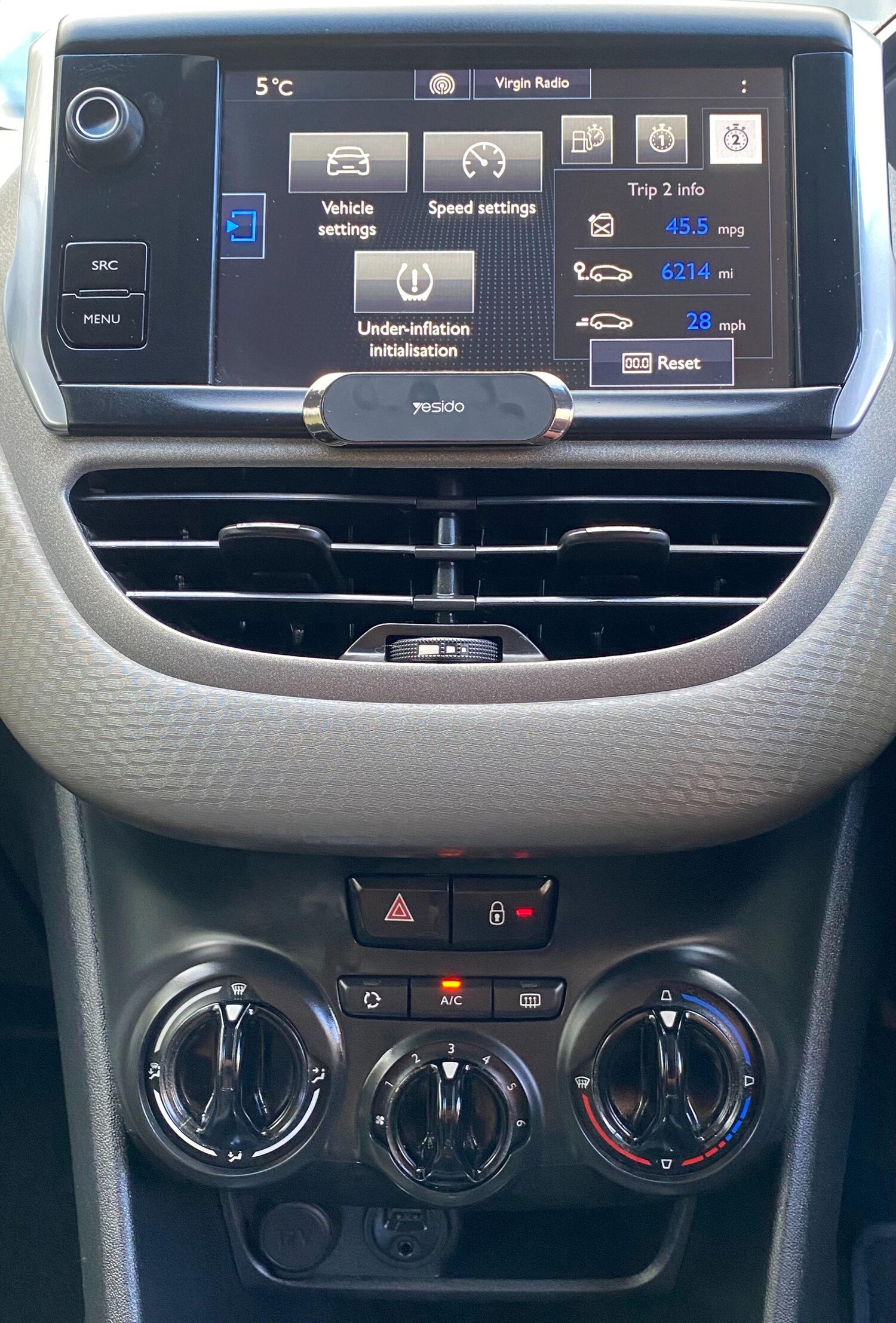 Used Peugeot 208 2015 for sale - 76549086: Photo 24