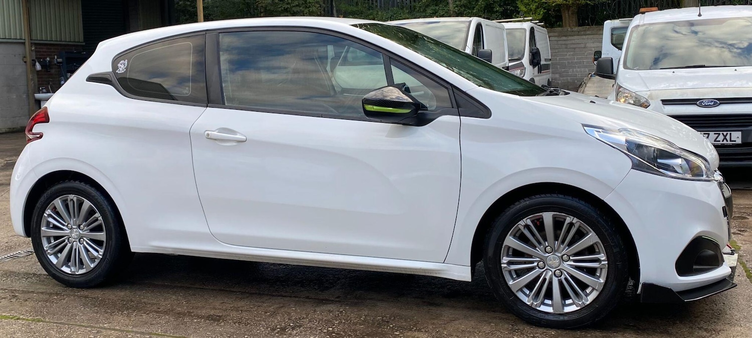 Used Peugeot 208 2015 for sale - 76549086: Photo 5