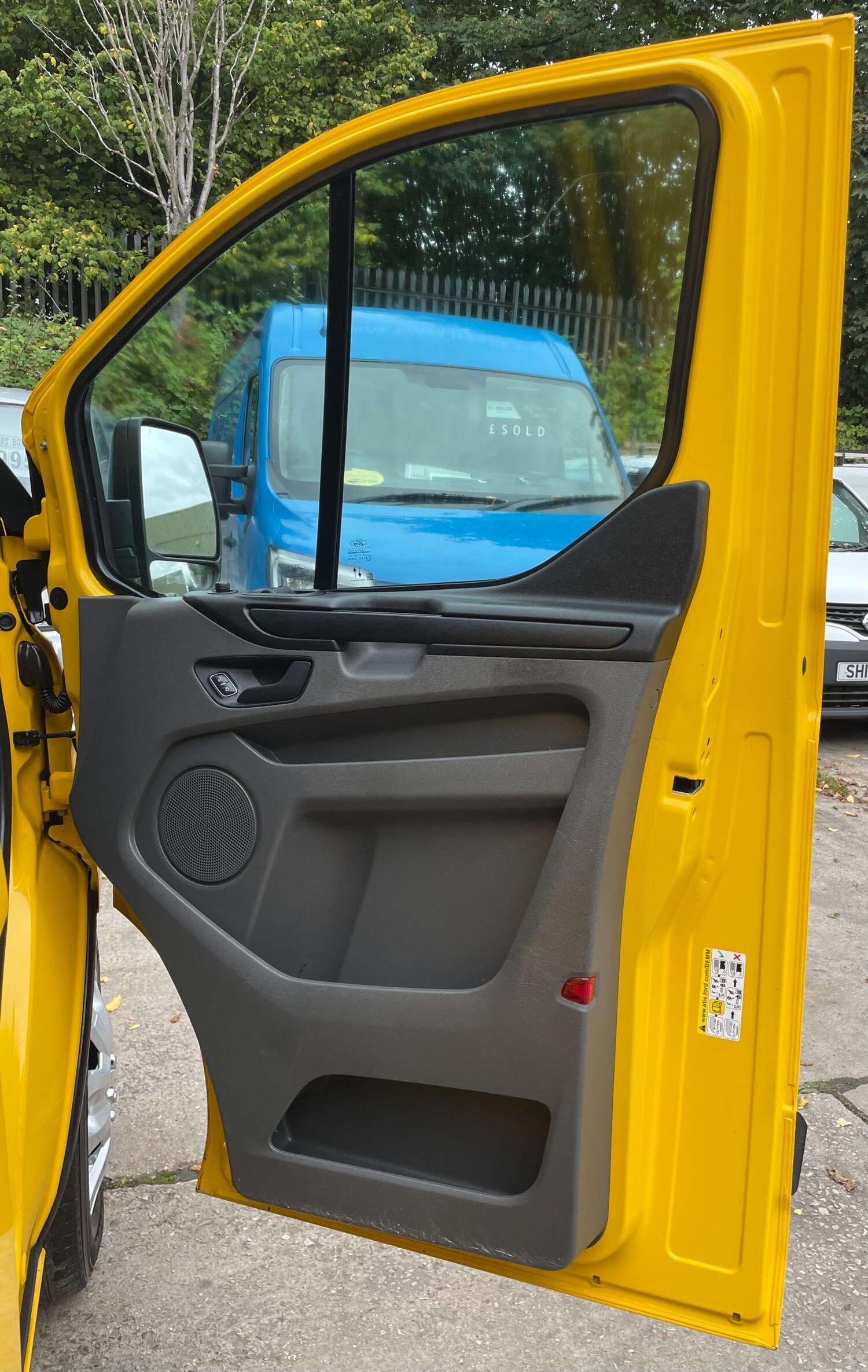 Used Ford Transit Custom for sale - 77695519: Photo 23