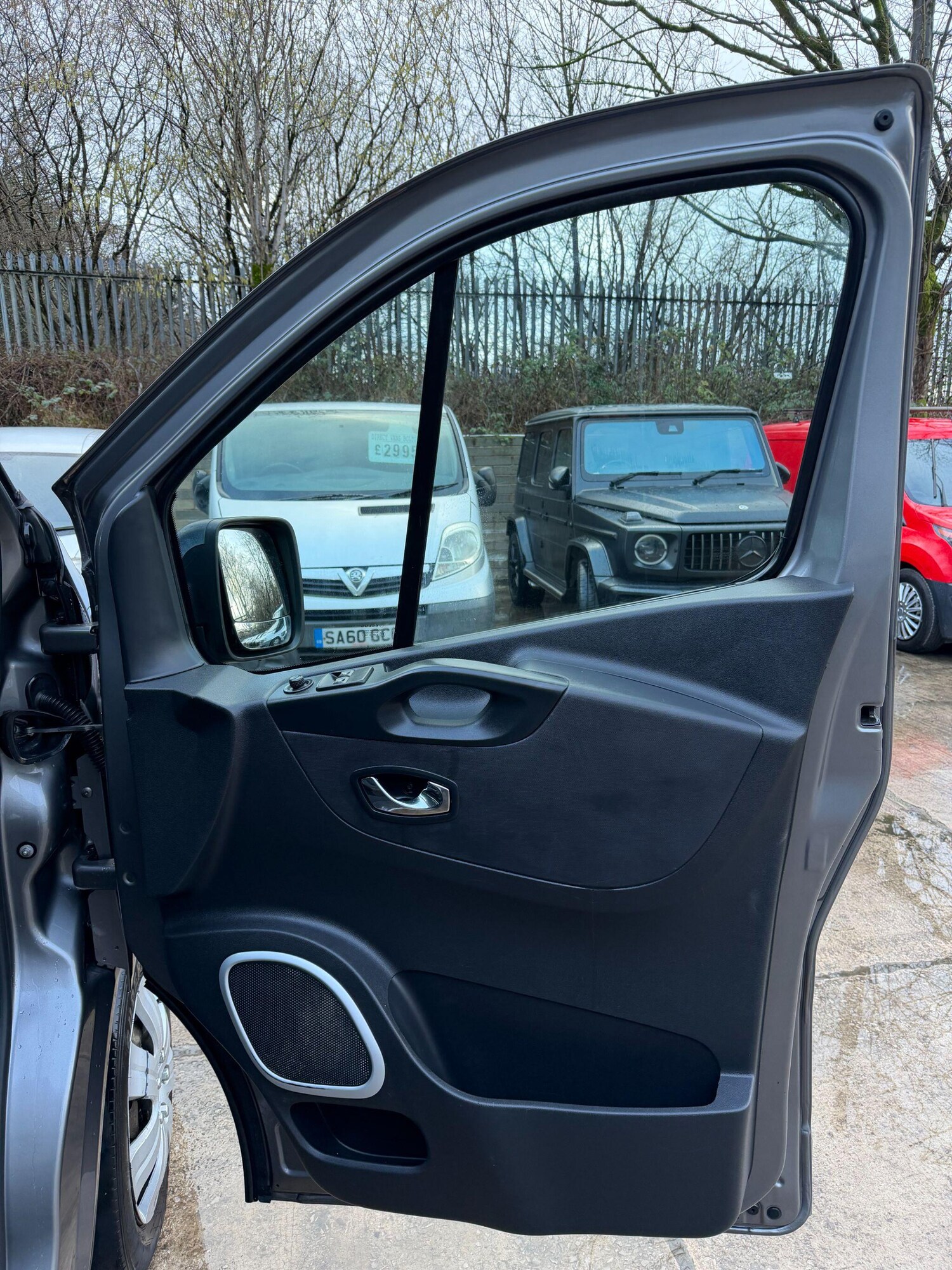 Used Vauxhall Vivaro 2017 for sale - 77573861: Photo 37