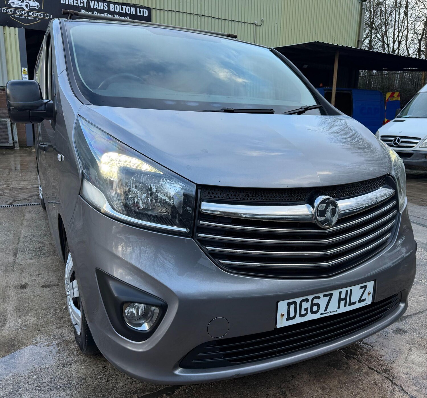 Used Vauxhall Vivaro 2017 for sale - 77573861: Photo 5