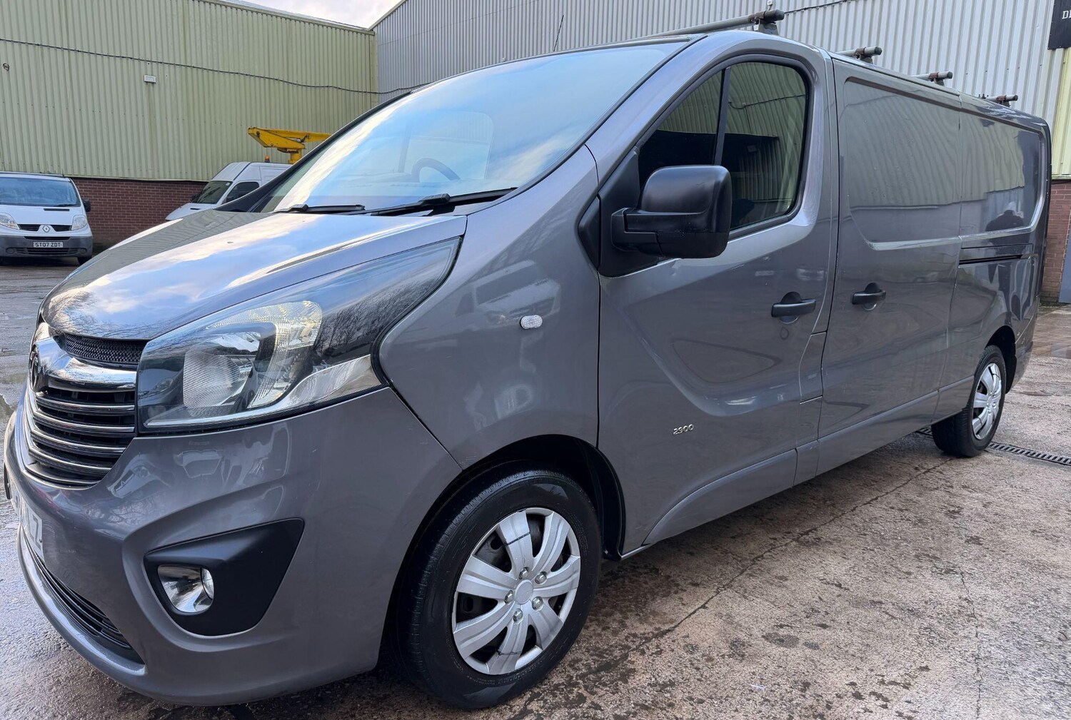 Used Vauxhall Vivaro 2017 for sale - 77573861: Photo 8