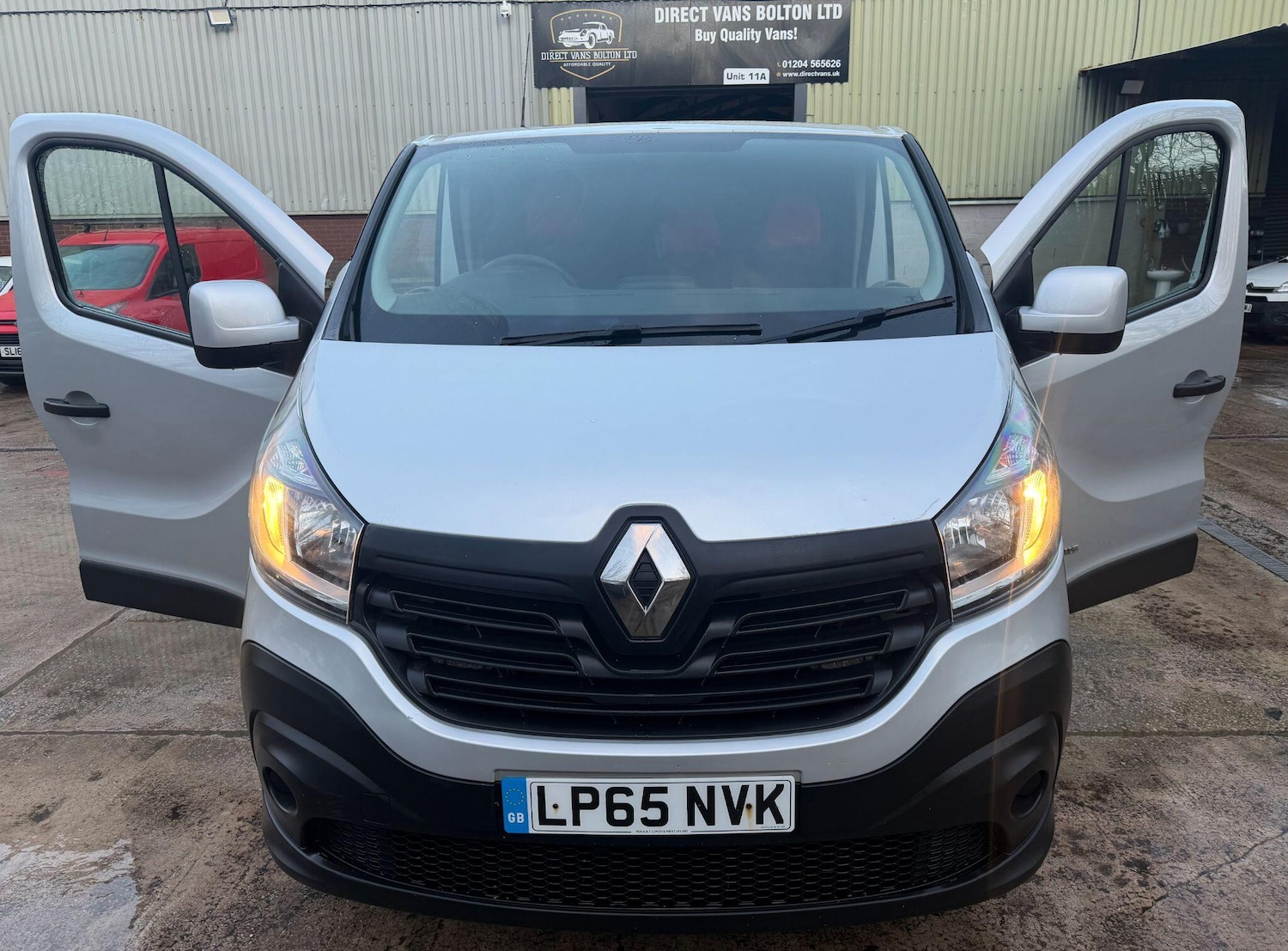 Used Renault Trafic for sale - 77174712: Photo 25