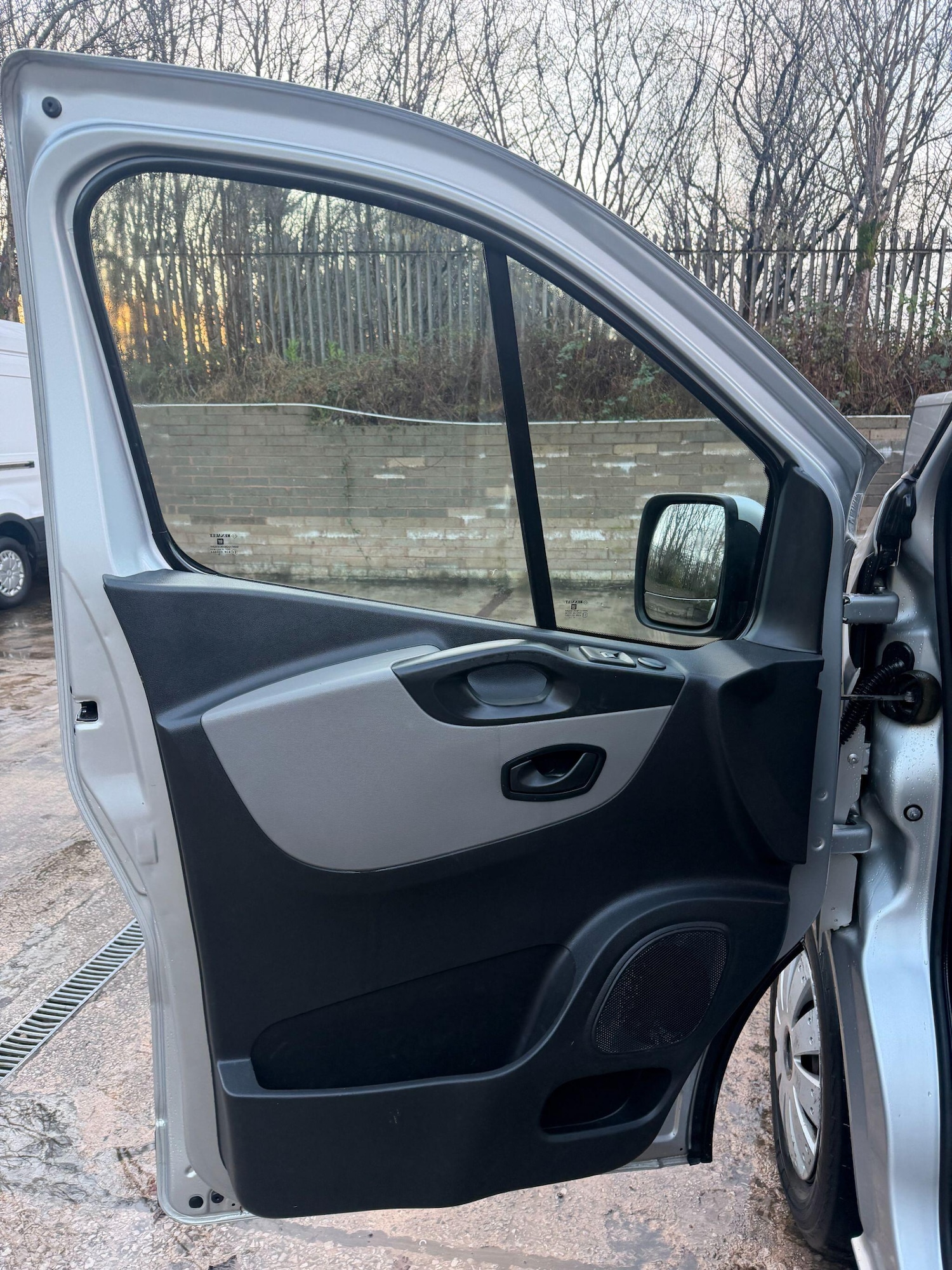 Used Renault Trafic for sale - 77174712: Photo 35