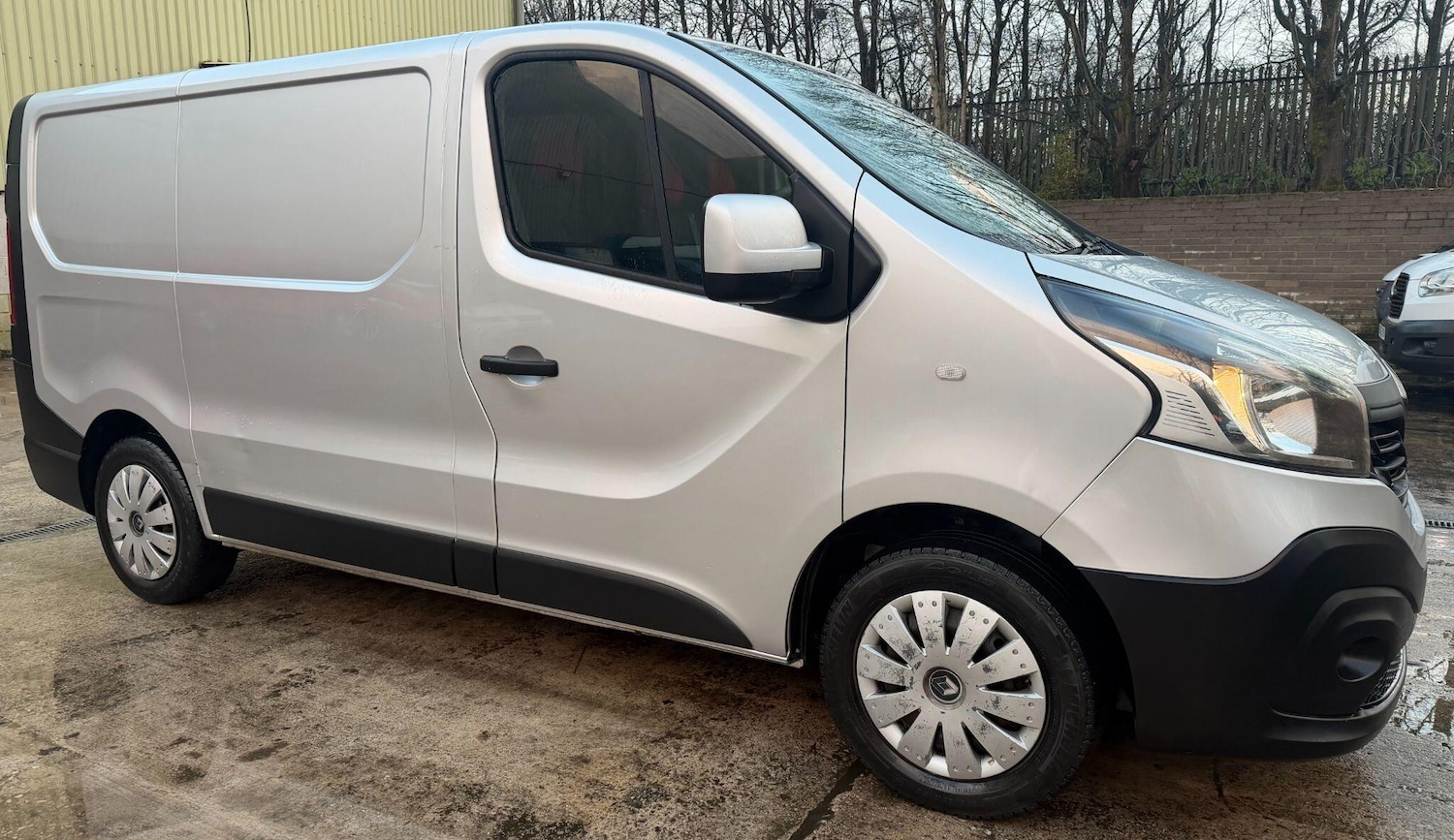 Used Renault Trafic for sale - 77174712: Photo 5