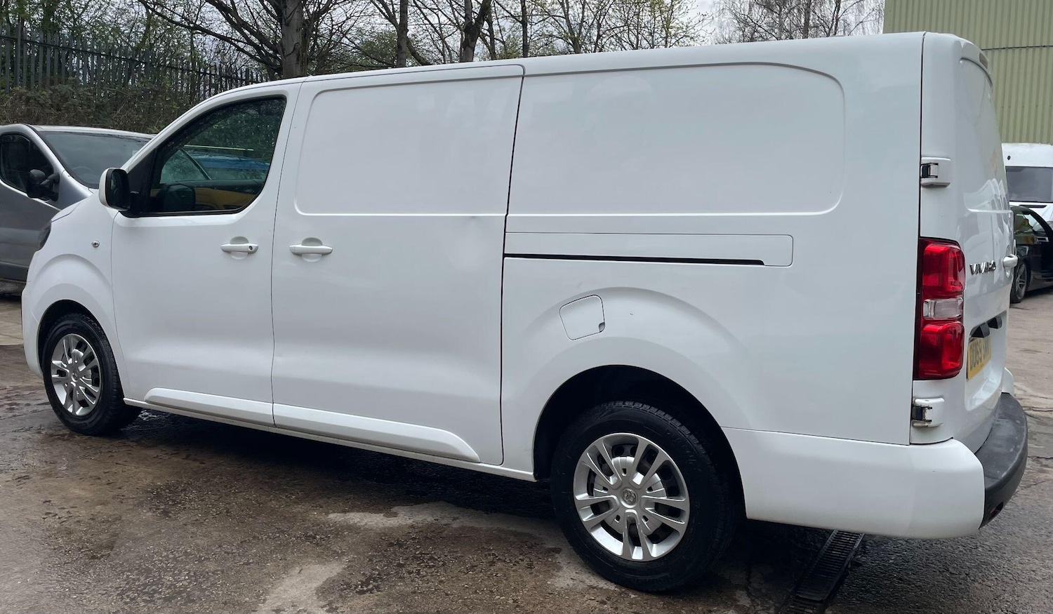 Used Vauxhall Vivaro for sale - 78127879: Photo 12