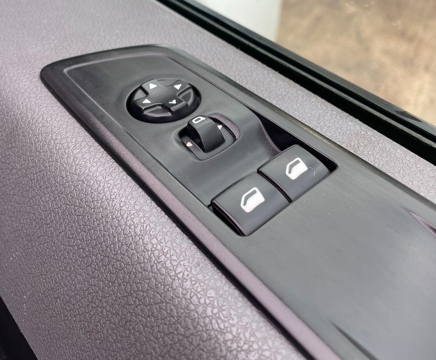 Used Vauxhall Vivaro for sale - 78127879: Photo 24