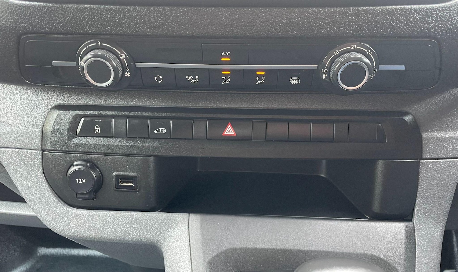 Used Vauxhall Vivaro for sale - 78127879: Photo 33