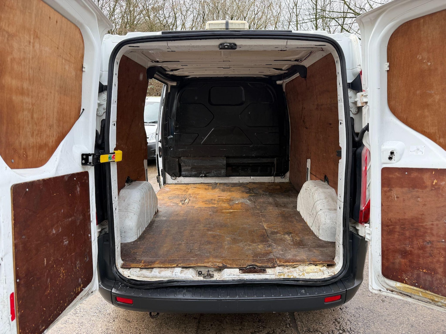 Used Ford Transit Custom 2016 for sale - 77799153: Photo 12