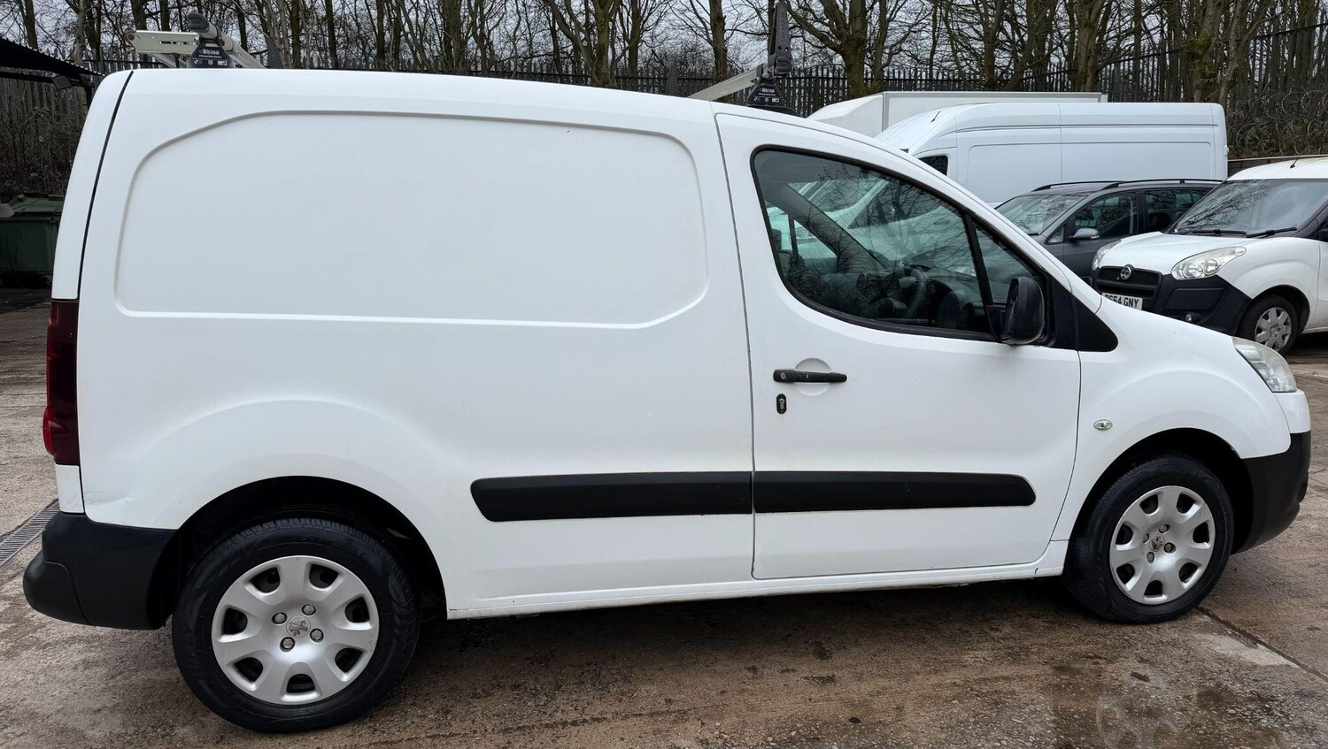 Used Peugeot Partner 2014 for sale - 78047535: Photo 9