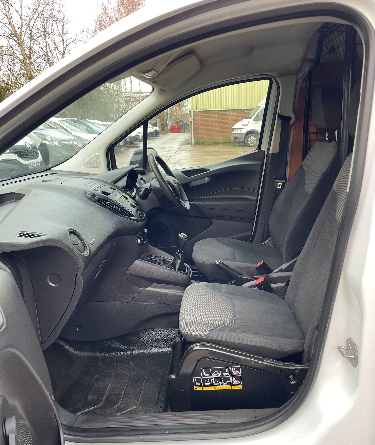 Used Ford Transit Courier 2020 for sale - 77029922: Photo 32