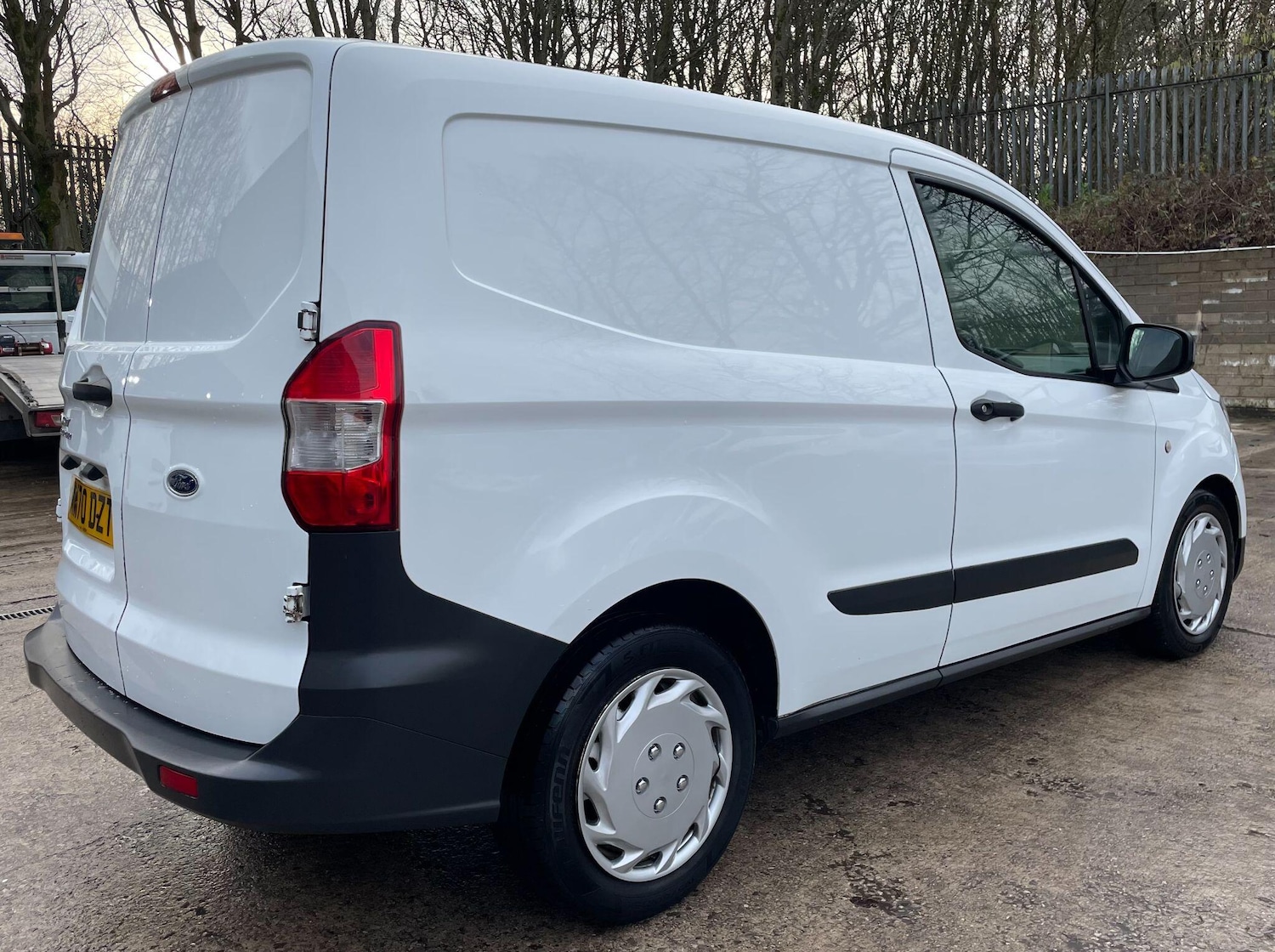 Used Ford Transit Courier 2020 for sale - 77029922: Photo 9