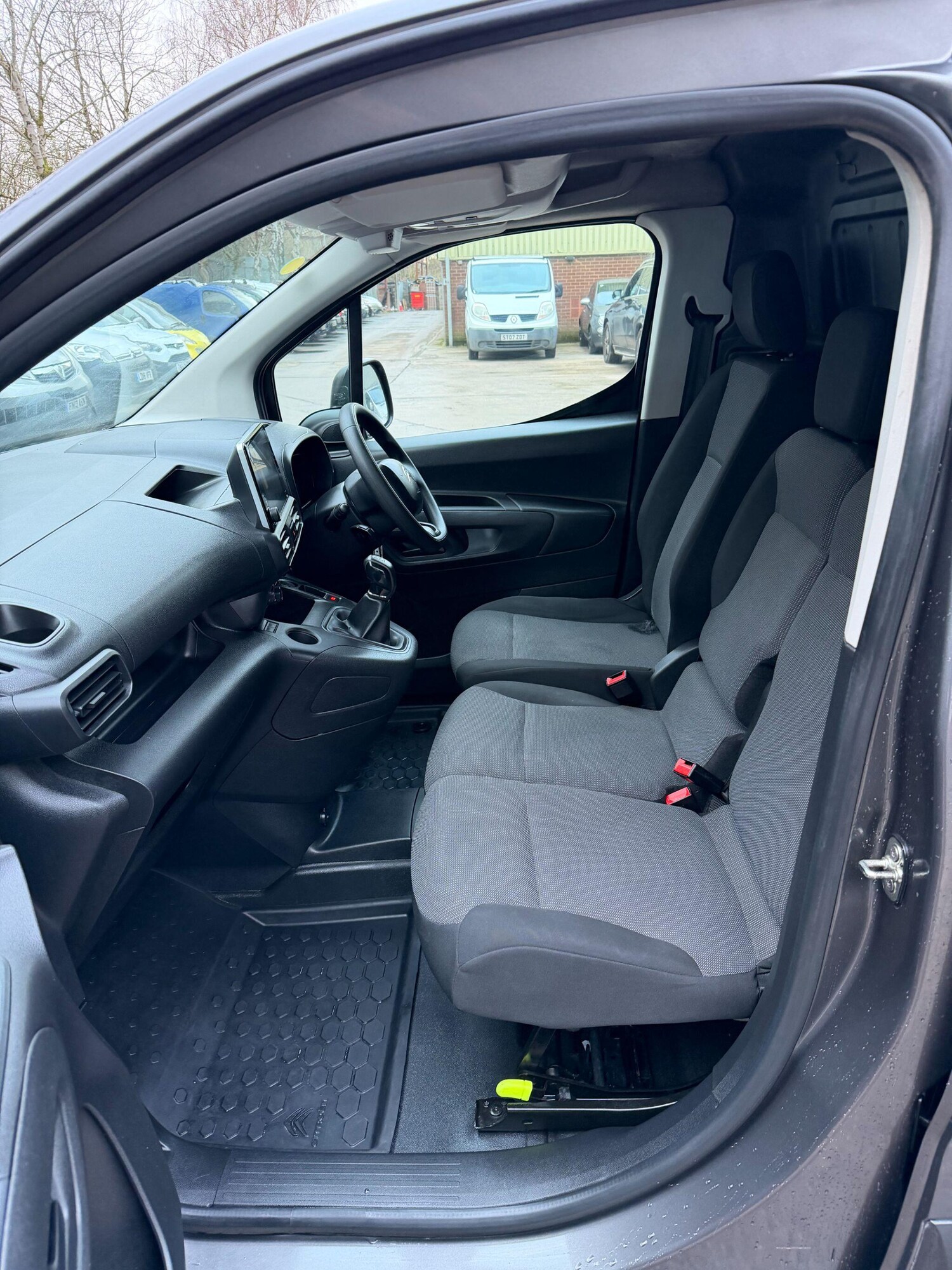 Used Citroen Berlingo 2021 for sale - 77395919: Photo 45