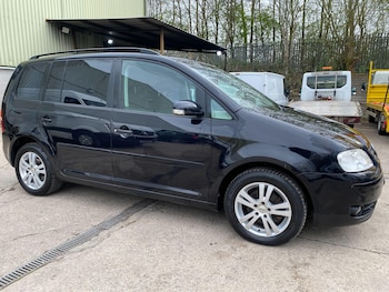 Used Volkswagen Touran 2006 for sale - 78048013: Photo