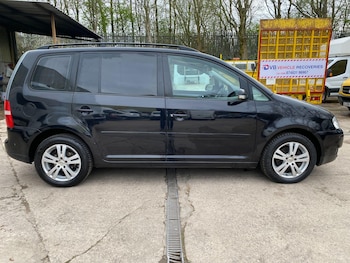 Used Volkswagen Touran 2006 for sale - 78048013: Photo