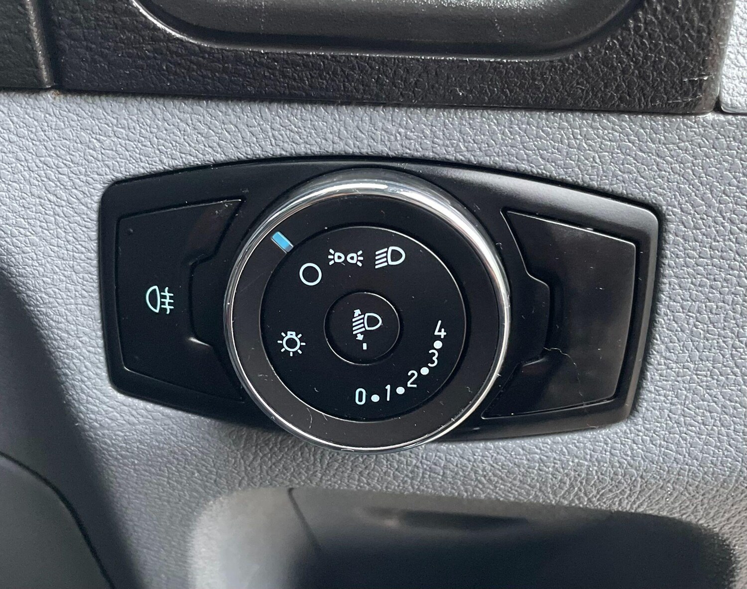 Used Ford Transit 2015 for sale - 77538199: Photo 28