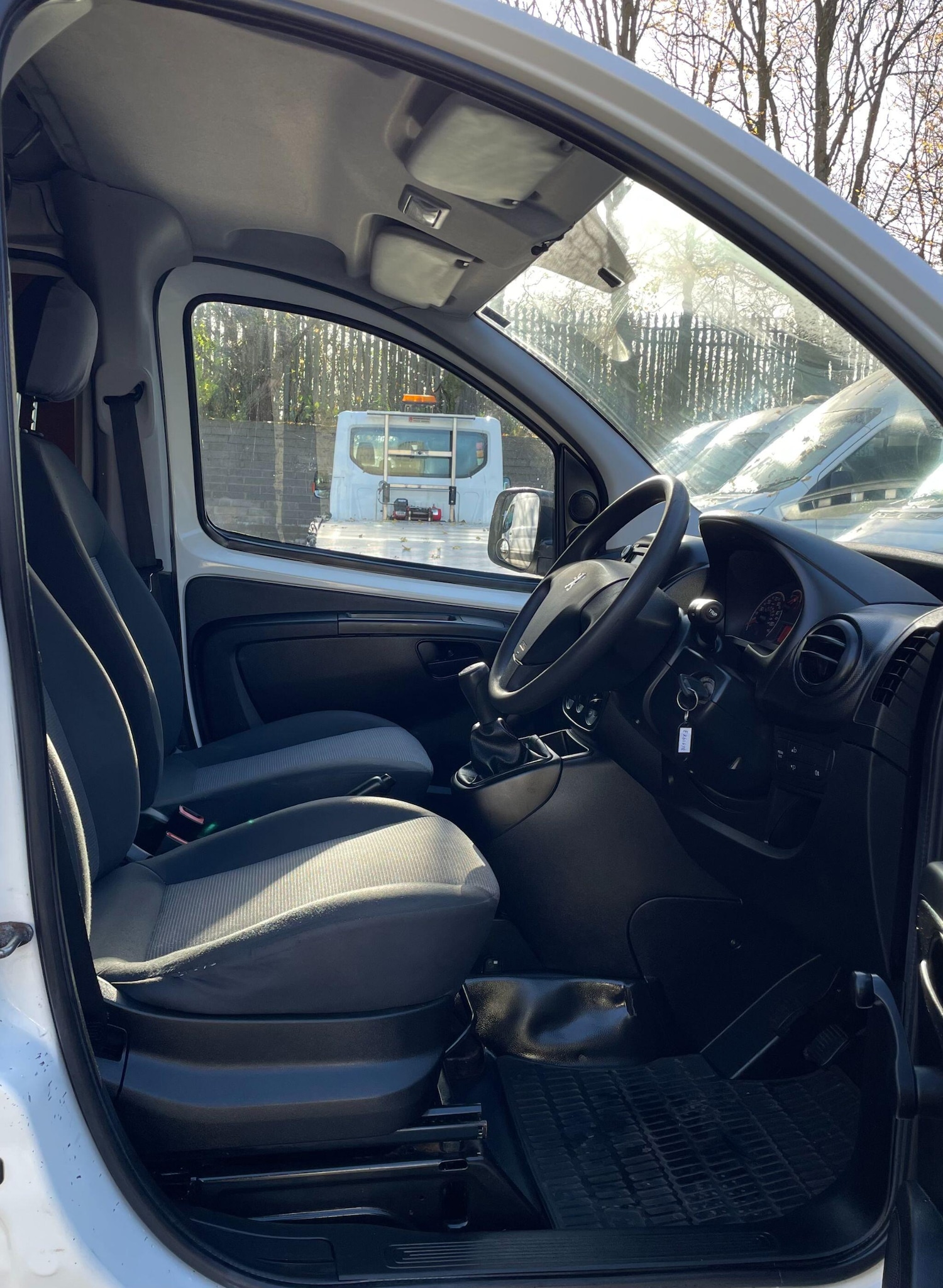 Used Peugeot Bipper 2011 for sale - 76573697: Photo 25