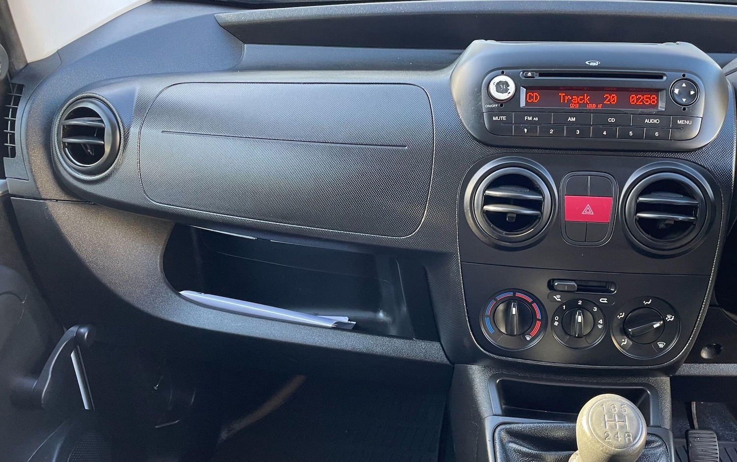 Used Peugeot Bipper 2011 for sale - 76573697: Photo 30