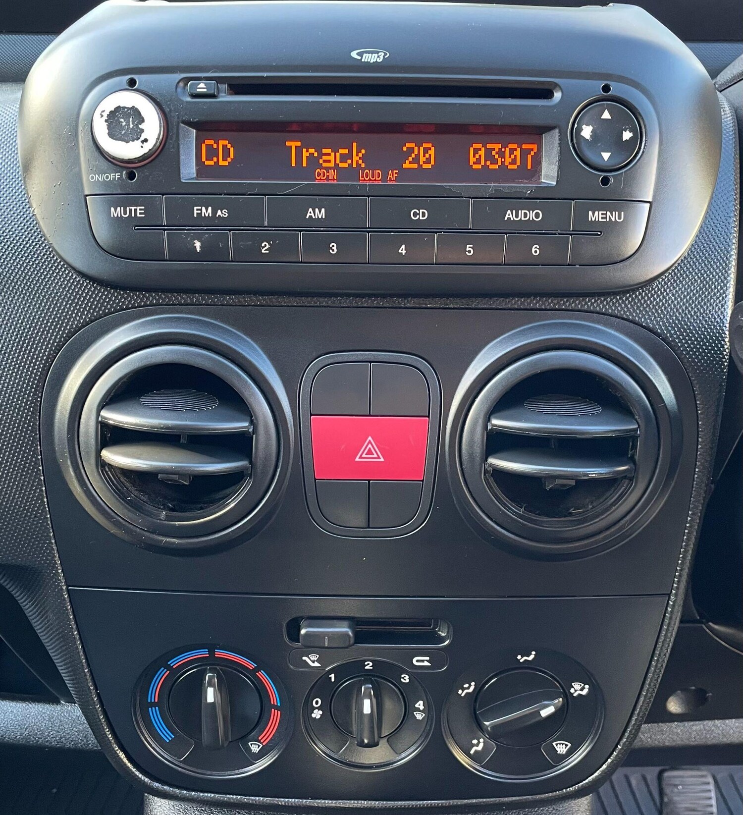 Used Peugeot Bipper 2011 for sale - 76573697: Photo 32