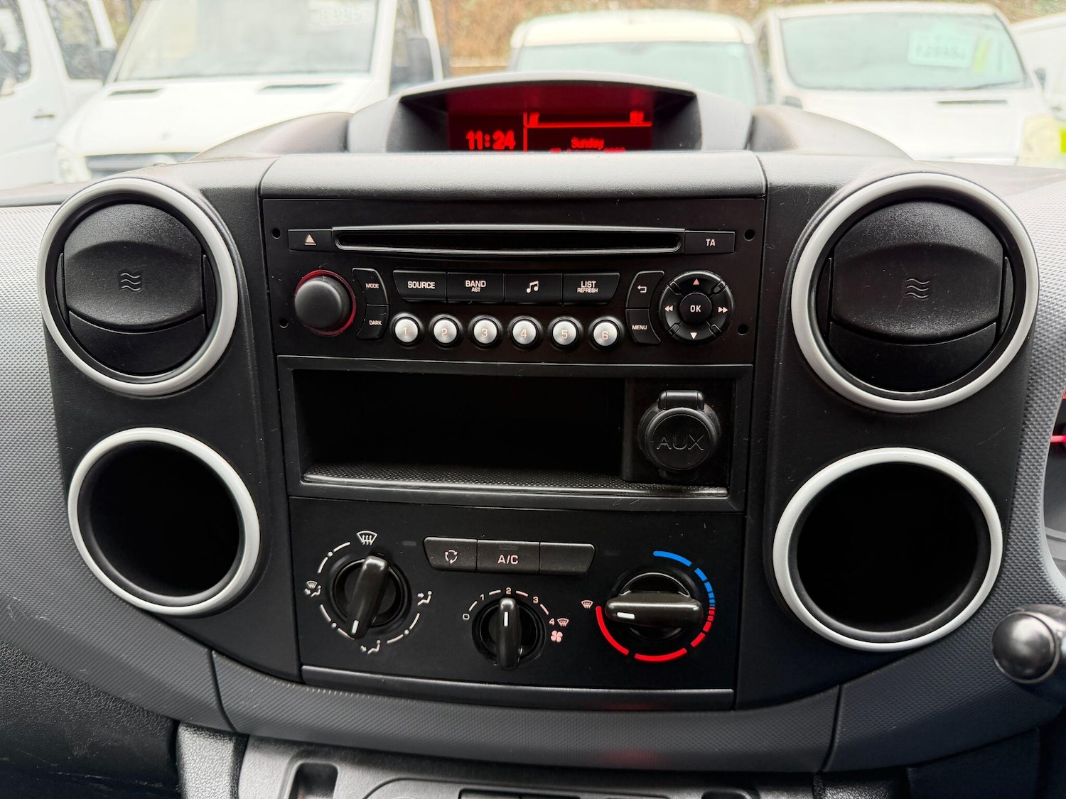 Used Citroen Berlingo 2015 for sale - 77331180: Photo 34