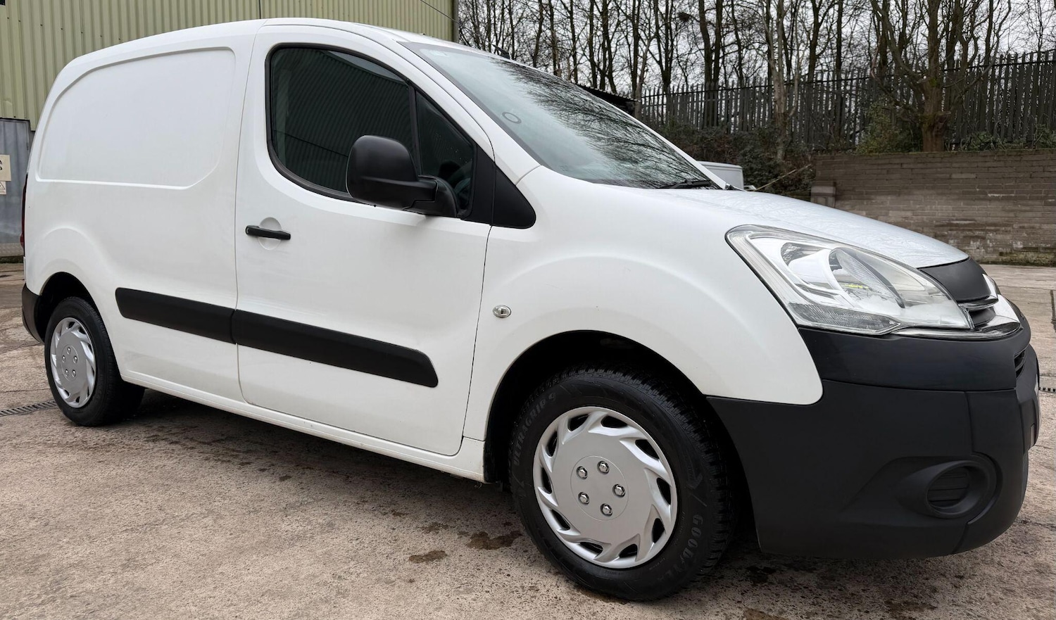 Used Citroen Berlingo 2015 for sale - 77331180: Photo 5