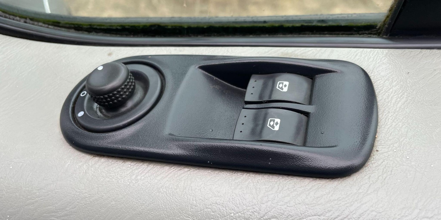 Used Renault Trafic 2011 for sale - 77524277: Photo 22