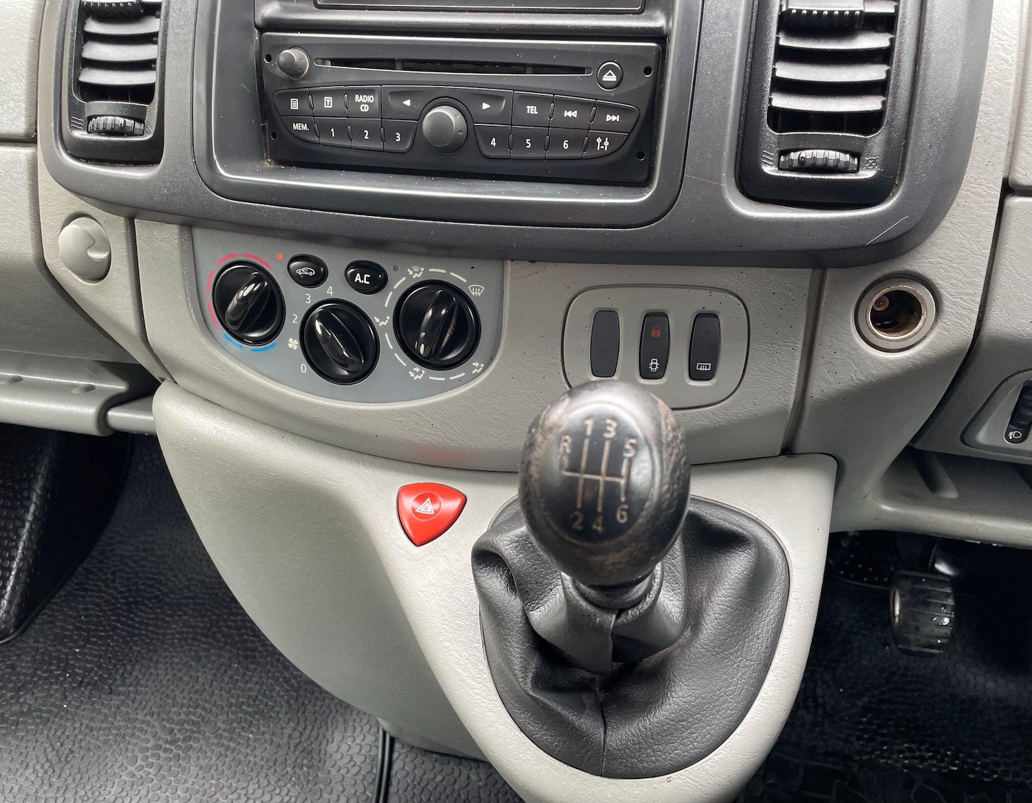 Used Vauxhall Vivaro 2014 for sale - 78100352: Photo 28