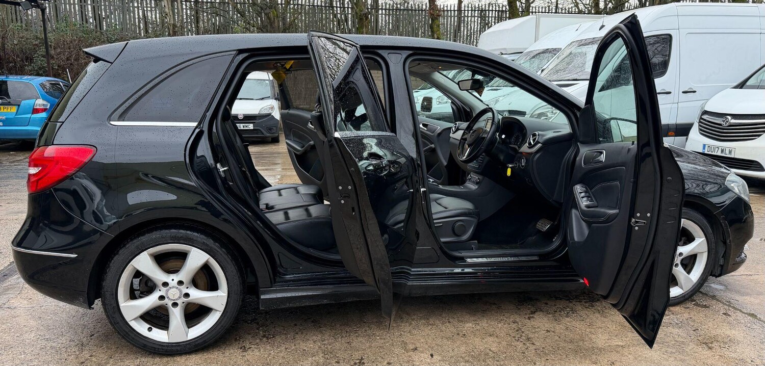 Used Mercedes-Benz B Class 2013 for sale - 77625017: Photo 7