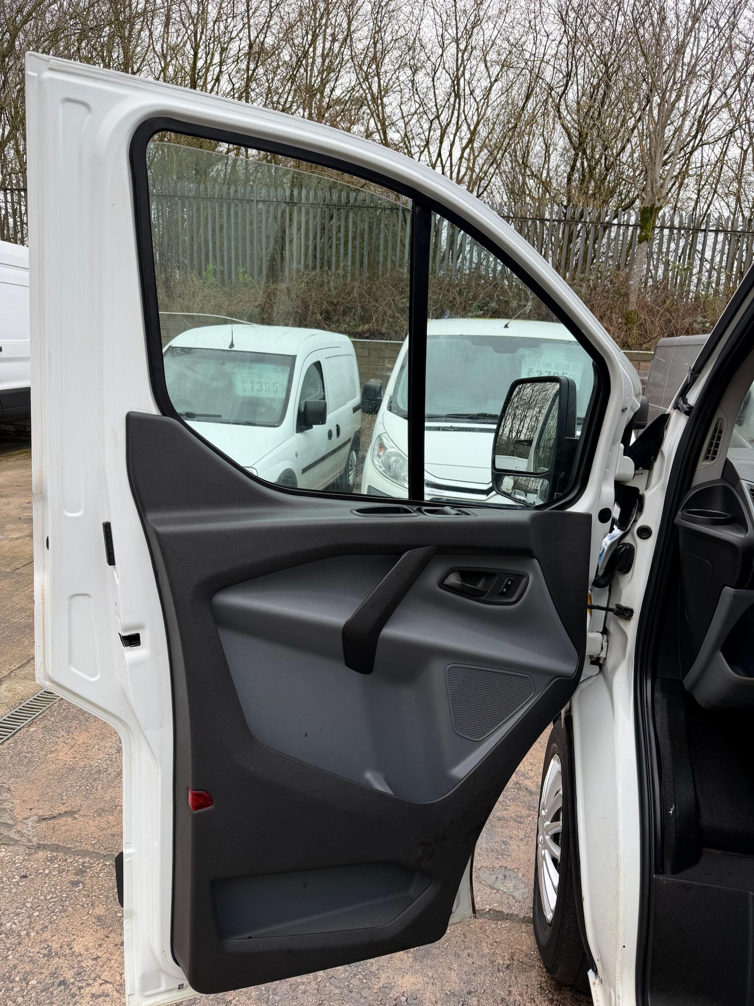 Used Ford Transit Custom 2017 for sale - 77710162: Photo 32