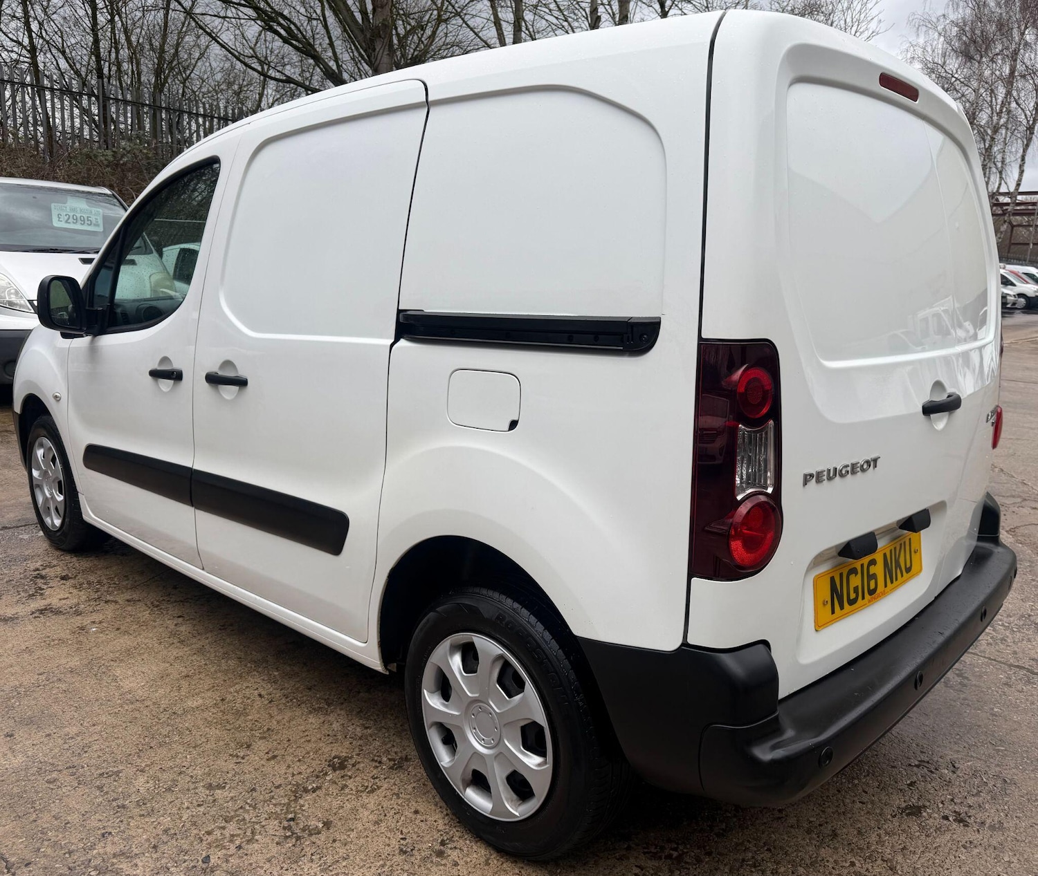 Used Peugeot Partner 2016 for sale - 77633456: Photo 16