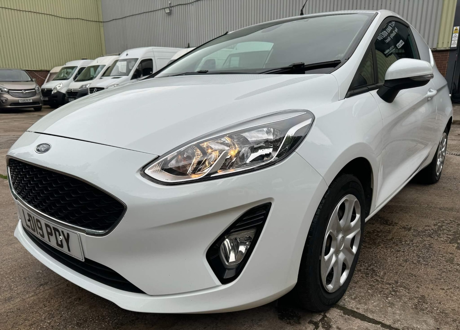 Used Ford Fiesta 2019 for sale - 77120876: Photo 20