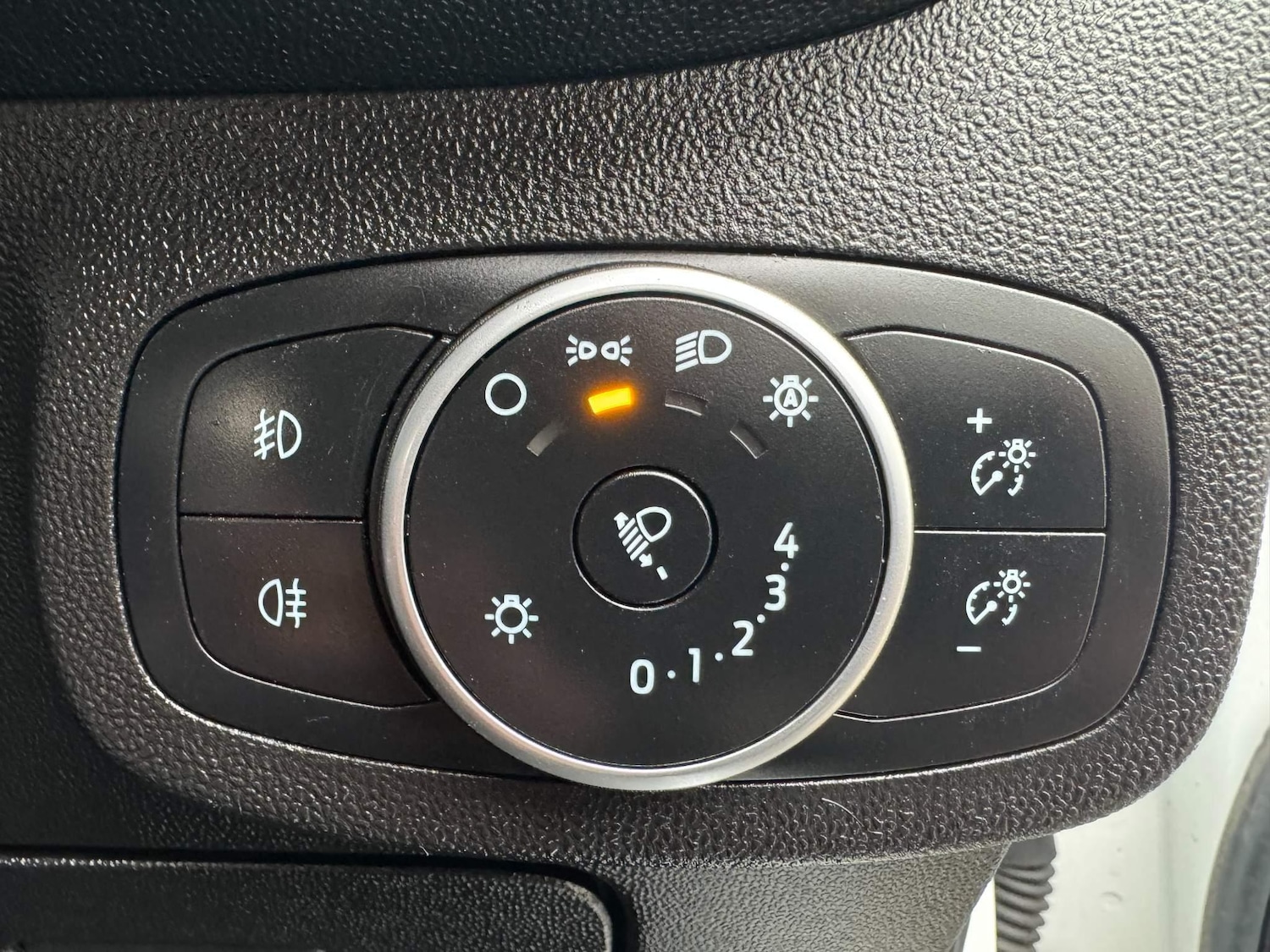 Used Ford Fiesta 2019 for sale - 77120876: Photo 25