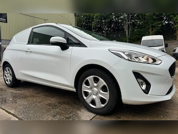 Used Ford Fiesta 2019 for sale - 77120876: Photo