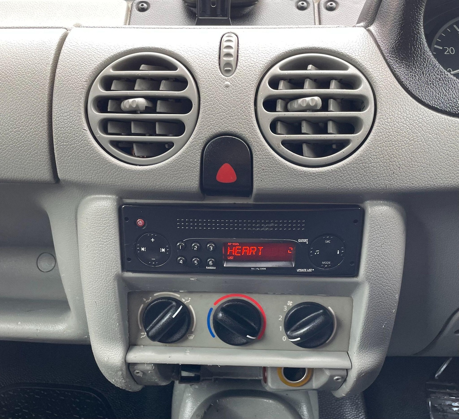 Used Renault Kangoo 2007 for sale - 78047468: Photo 19