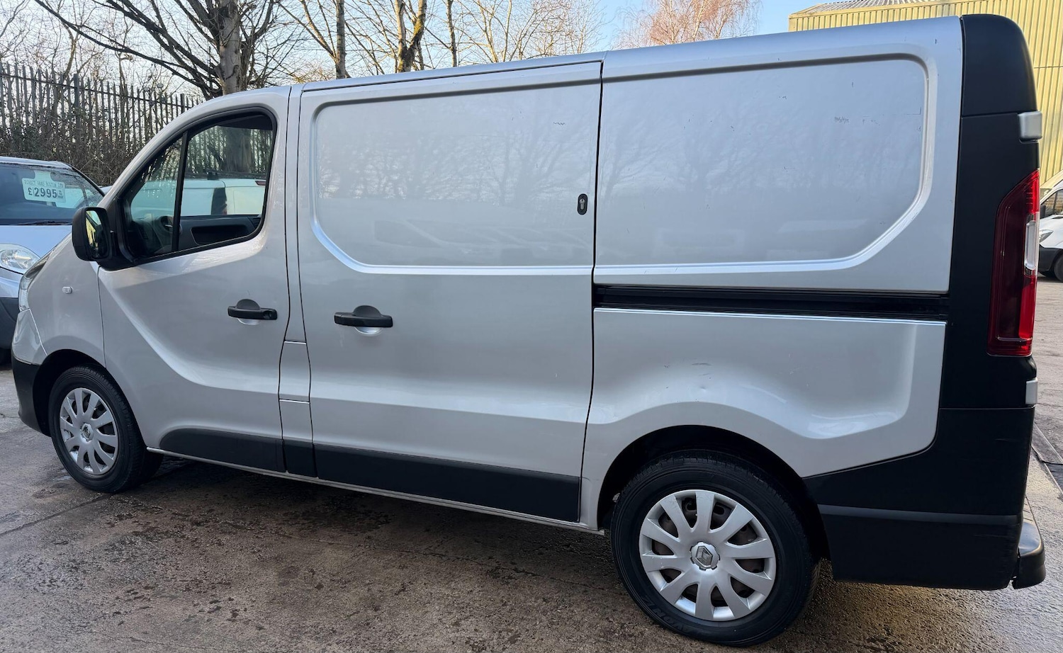 Used Renault Trafic 2017 for sale - 77738155: Photo 17