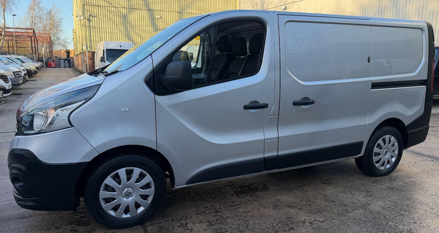Used Renault Trafic 2017 for sale - 77738155: Photo 22