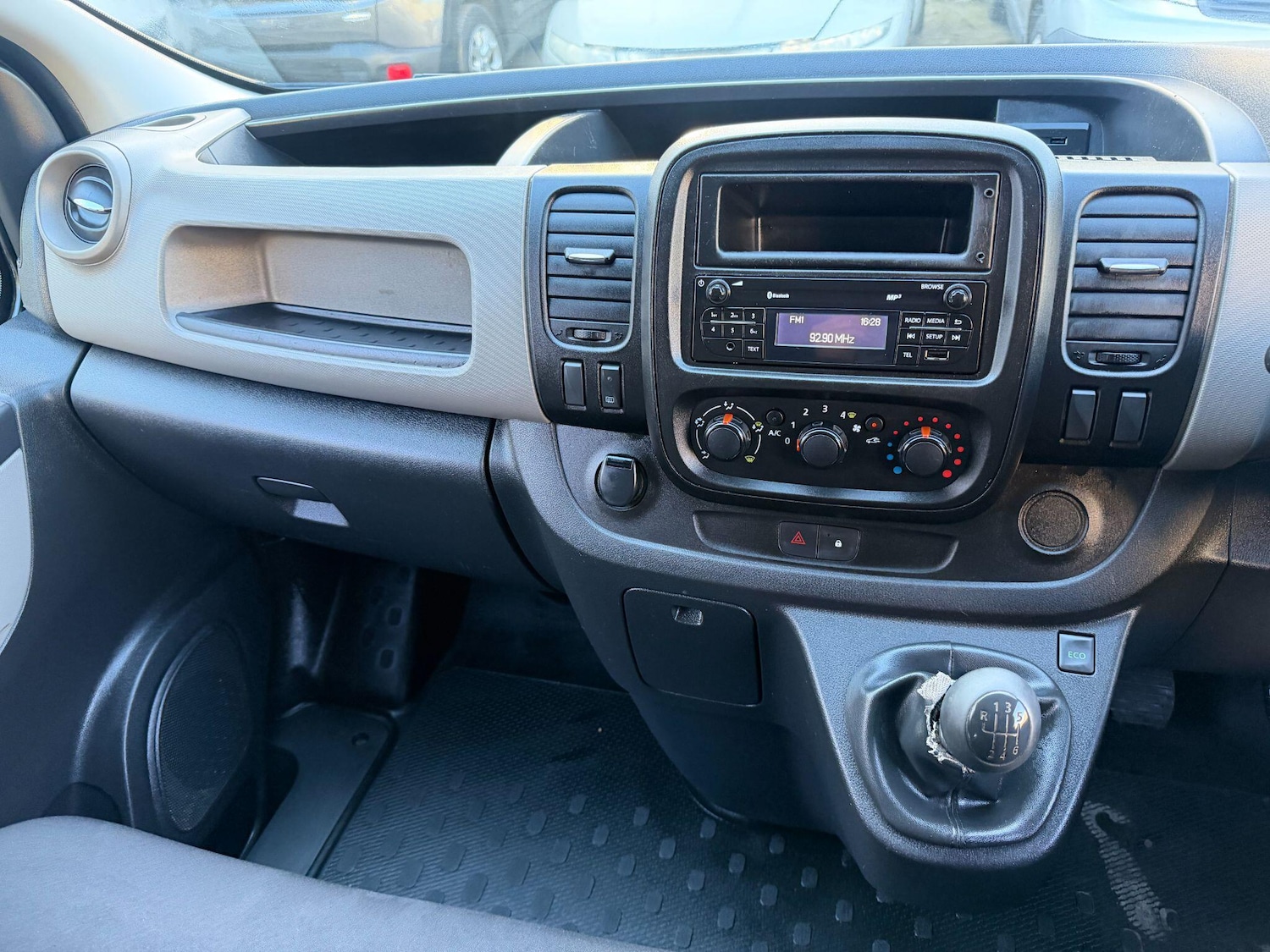 Used Renault Trafic 2017 for sale - 77738155: Photo 32