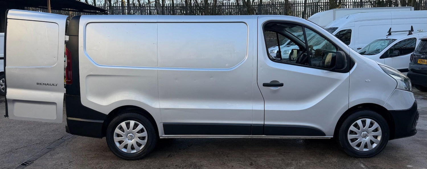 Used Renault Trafic 2017 for sale - 77738155: Photo 8