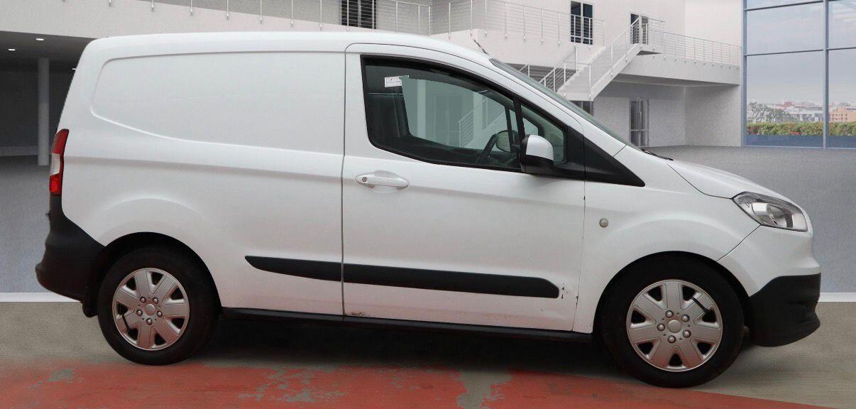 Used Ford Transit Courier 2016 for sale - 77612989: Photo 5