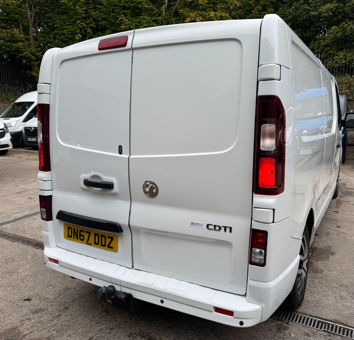 Used Vauxhall Vivaro 2017 for sale - 76550642: Photo 11