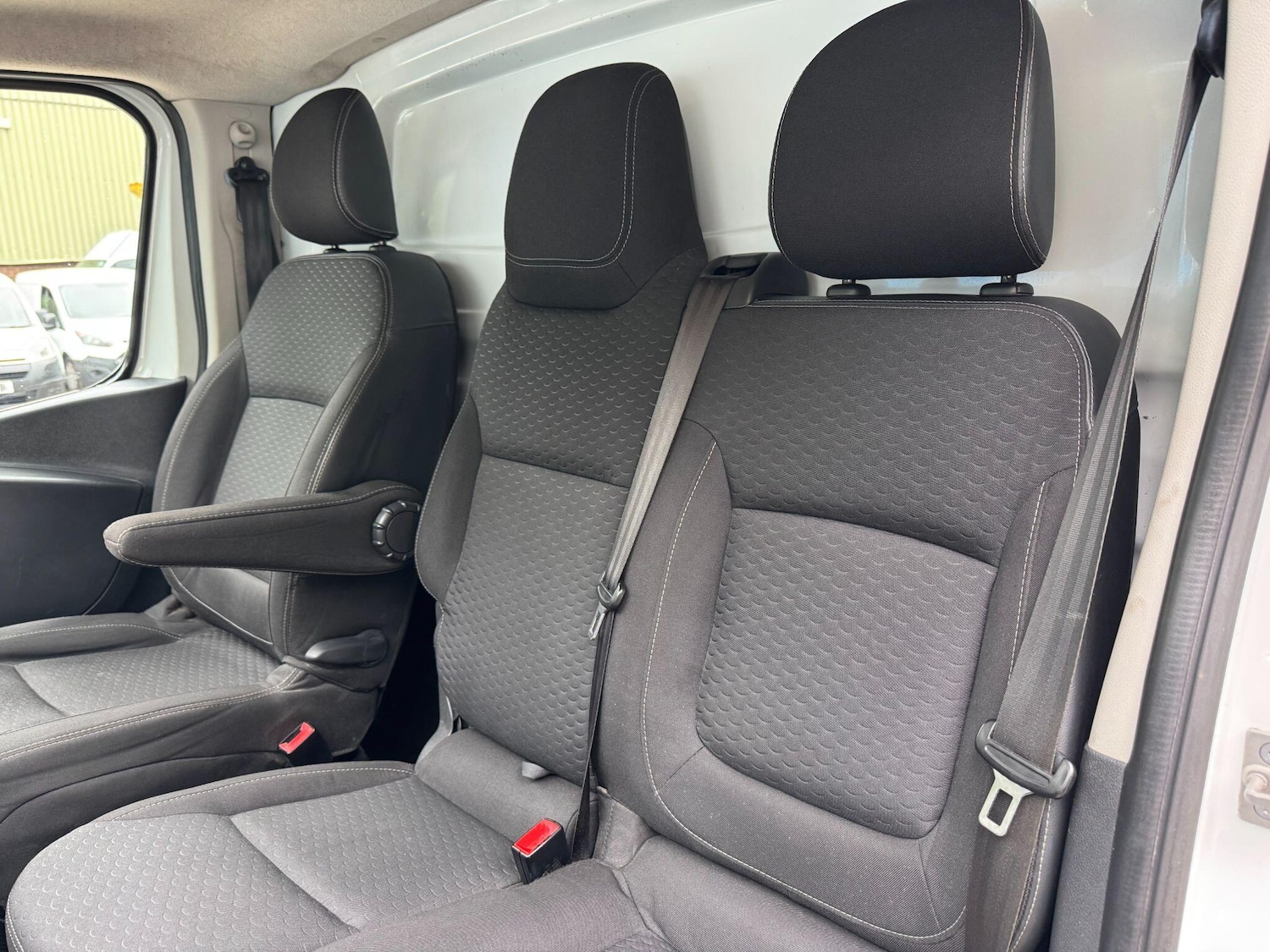 Used Vauxhall Vivaro 2017 for sale - 76550642: Photo 31