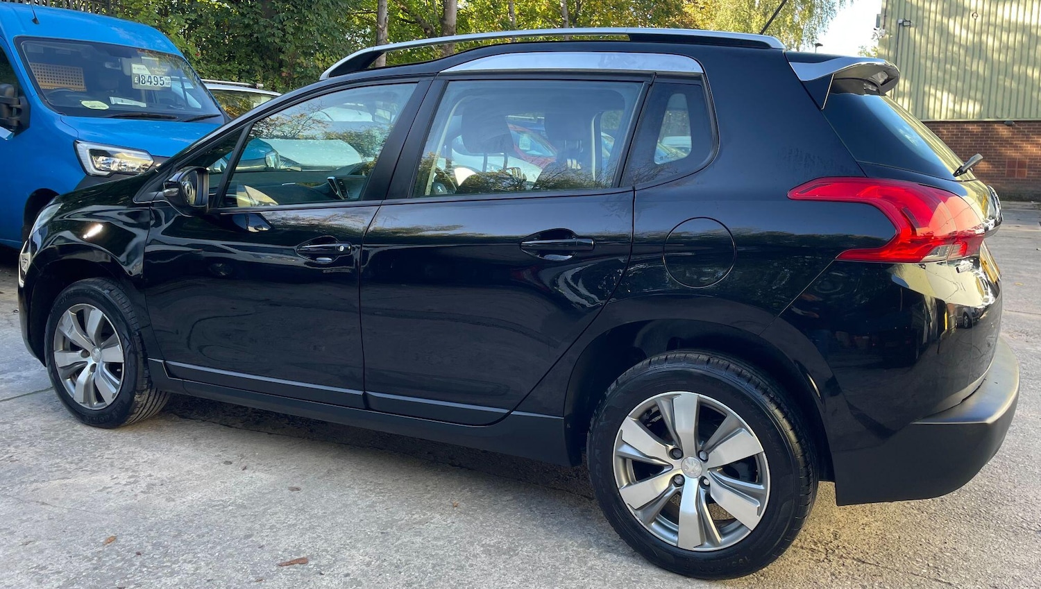 Used Peugeot 2008 2016 for sale - 76549880: Photo 17