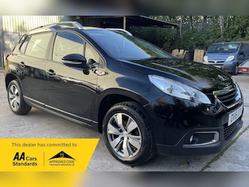 Used Peugeot 2008 2016 for sale - 76549880: Photo