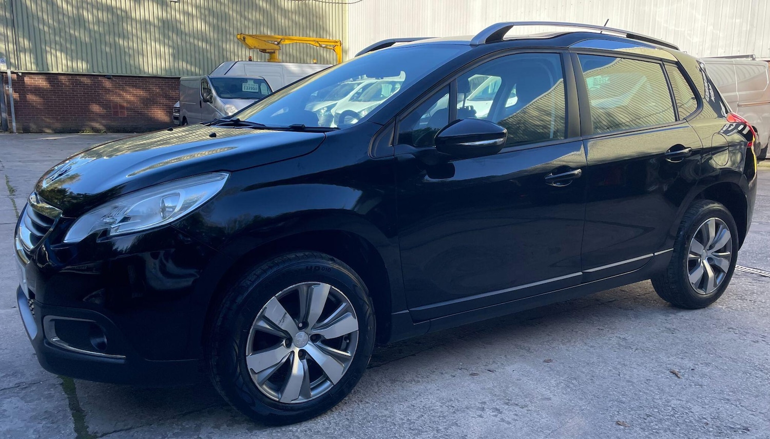 Used Peugeot 2008 2016 for sale - 76549880: Photo 21